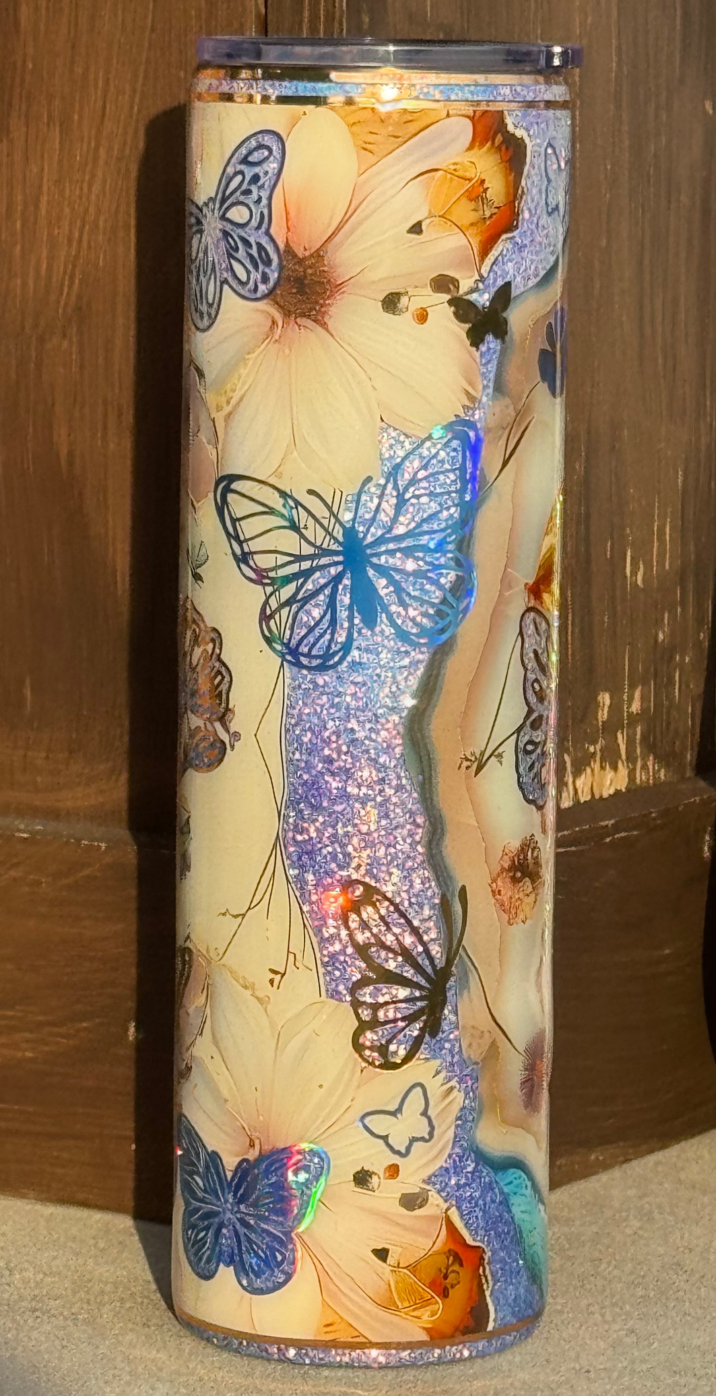 32 oz Tipsy Magnolia glitter and vinyl peekaboo with IPP glitter and 216 vinyl