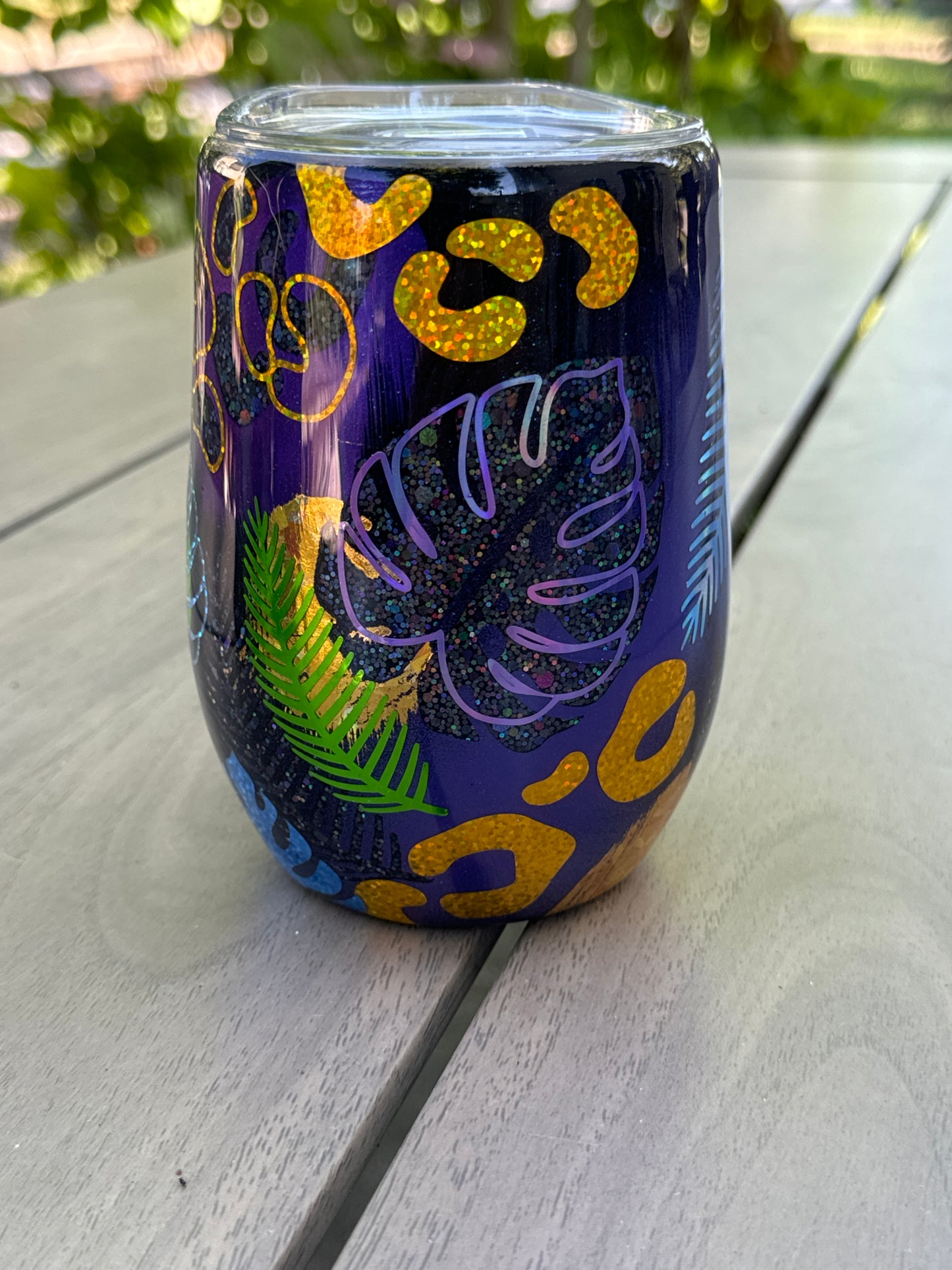 15 oz. wine monstera peekaboo RTS