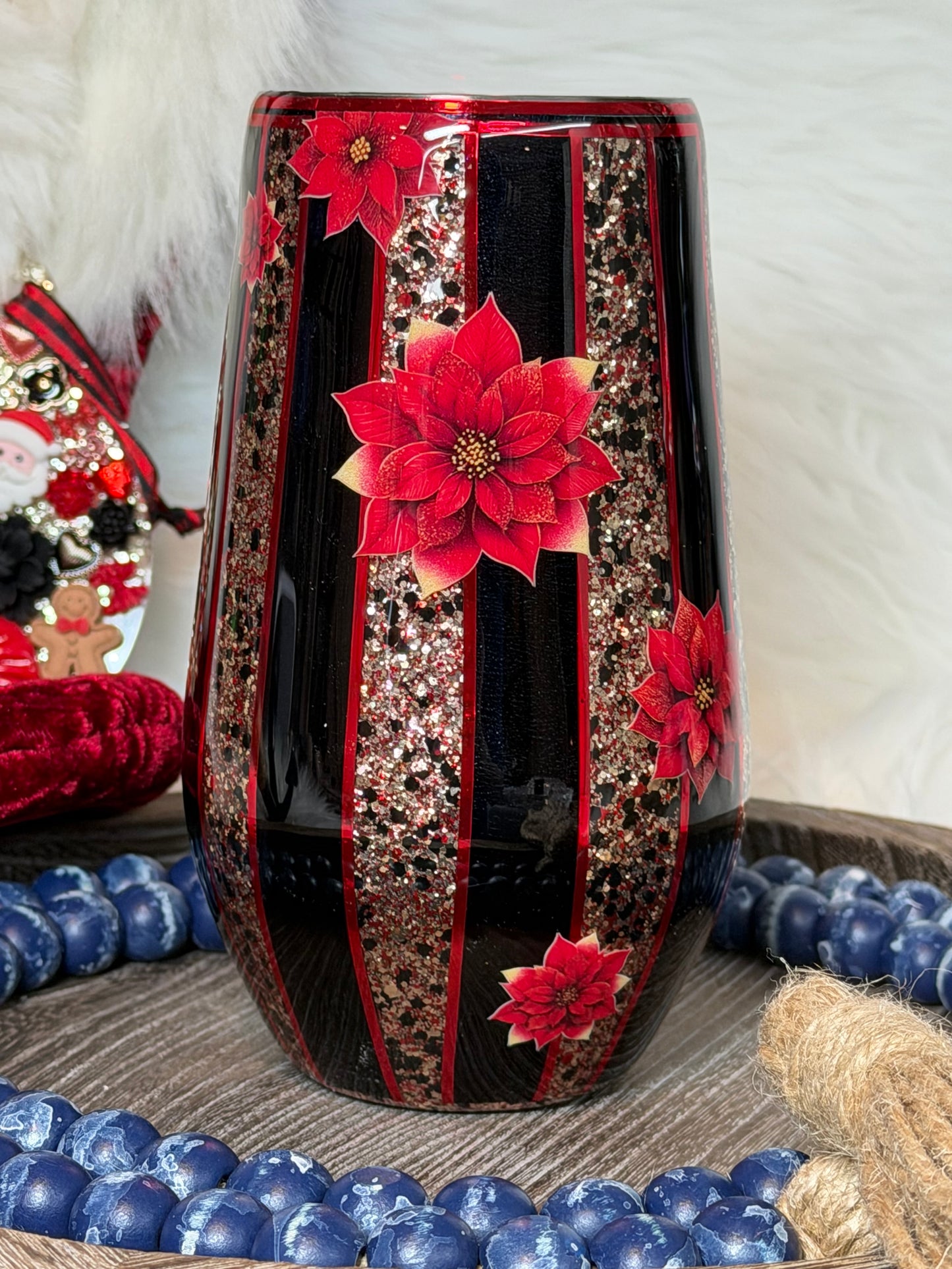 17 oz wine Fa la la Leopardess Santa