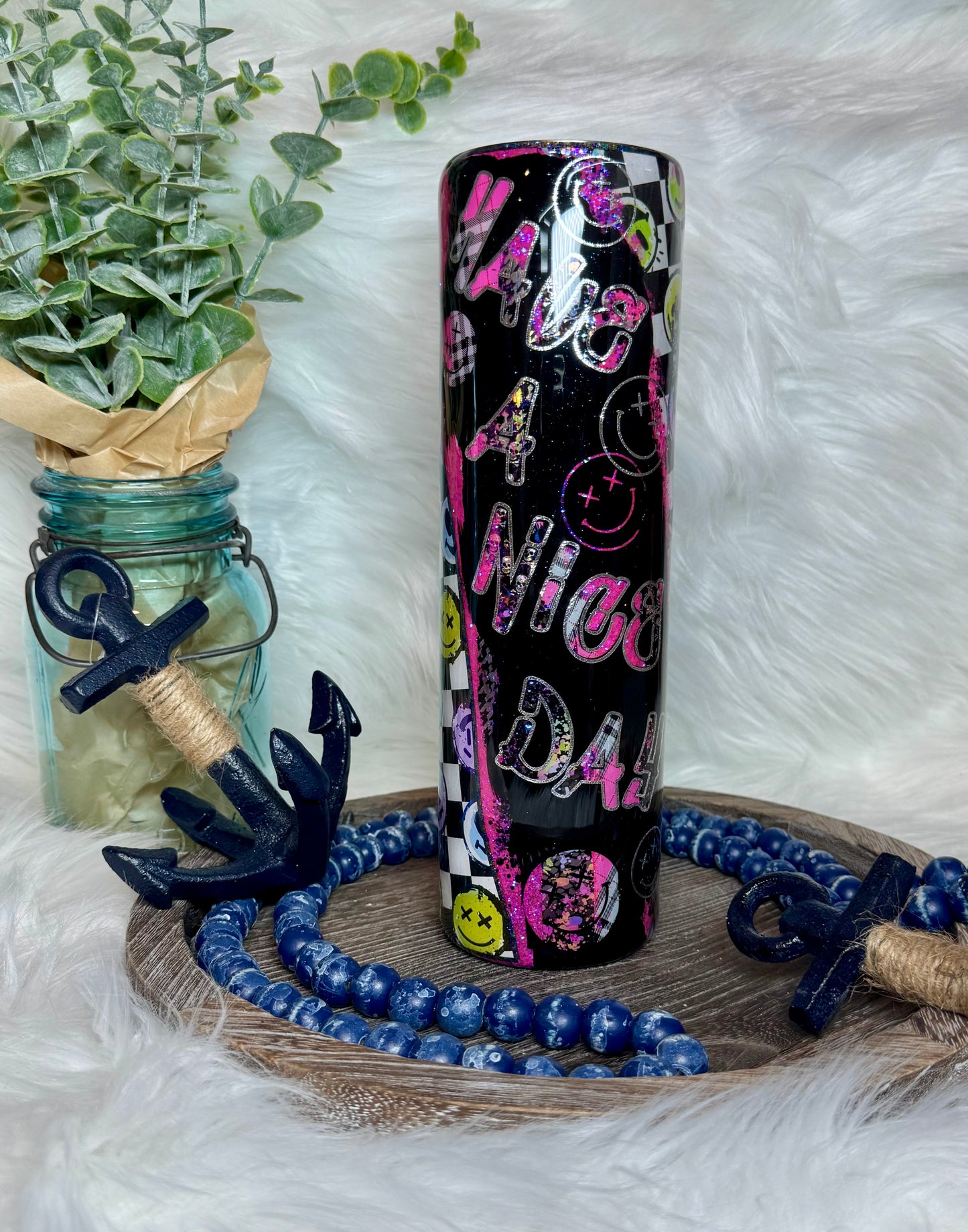 32 oz tipsy magnolia peekaboo smiley face grunge