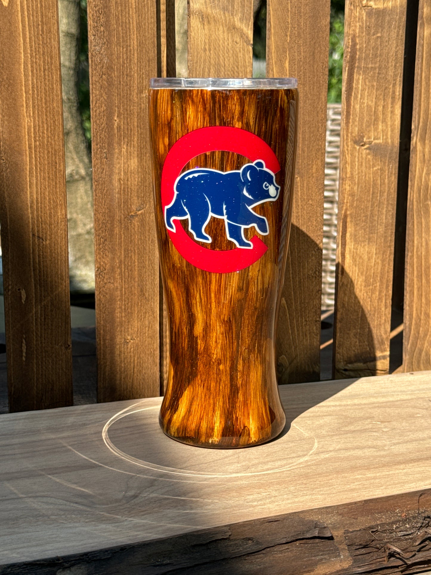 20 Oz Pilsner Woodgrain Chicaaaago Cubbies with a little sparkle