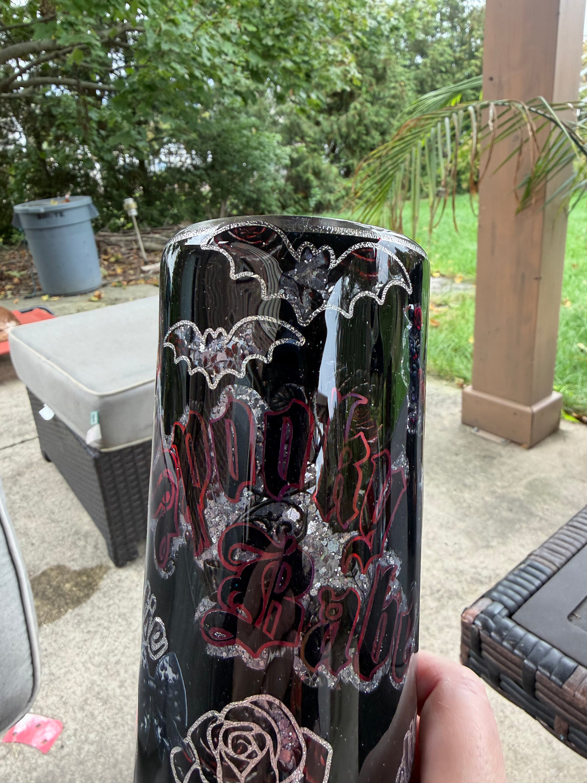 20 oz Duo peekaboo Spooky Babe